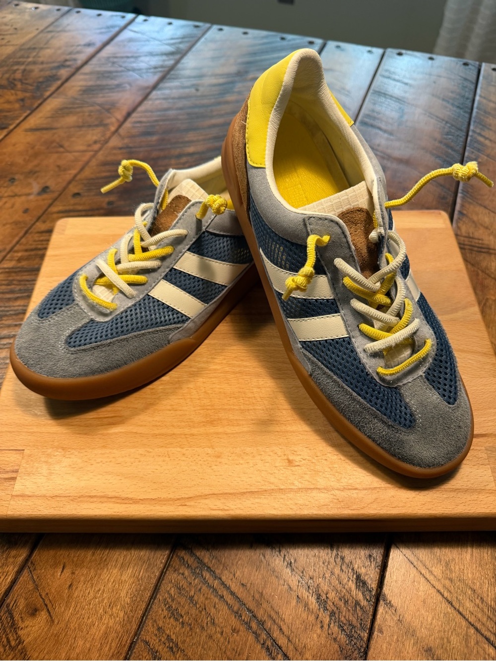 Women’s Blue and Yellow Retro-Style Sneakers with Gum Sole